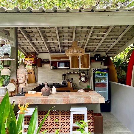 Blue Waves Balangan Homestay Uluwatu Εξωτερικό φωτογραφία