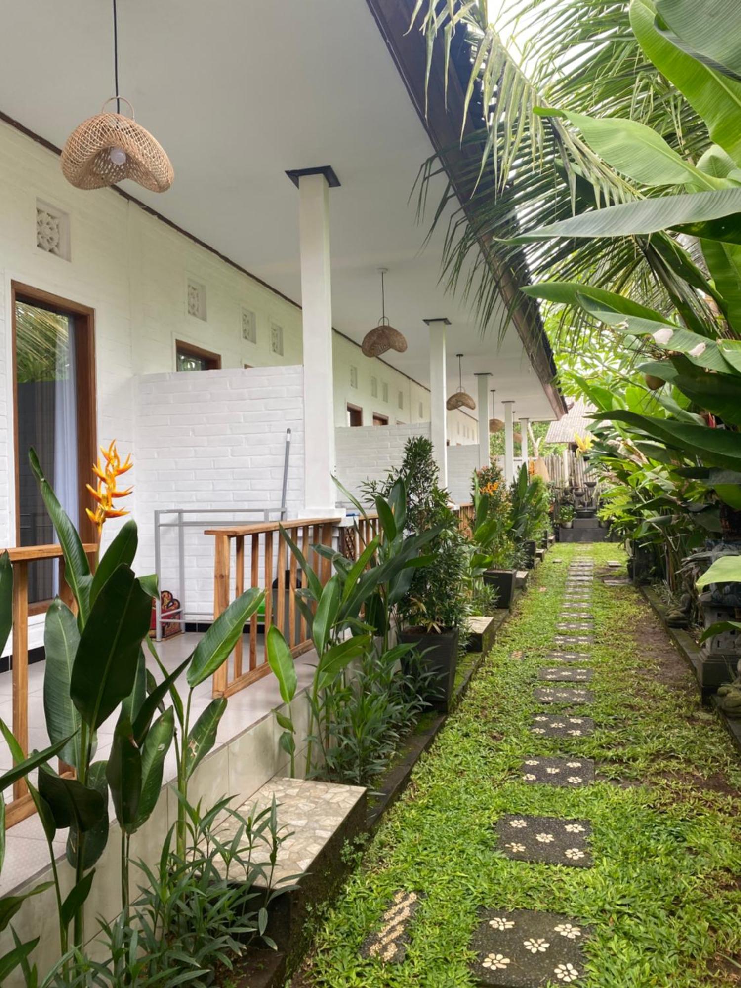 Blue Waves Balangan Homestay Uluwatu Εξωτερικό φωτογραφία