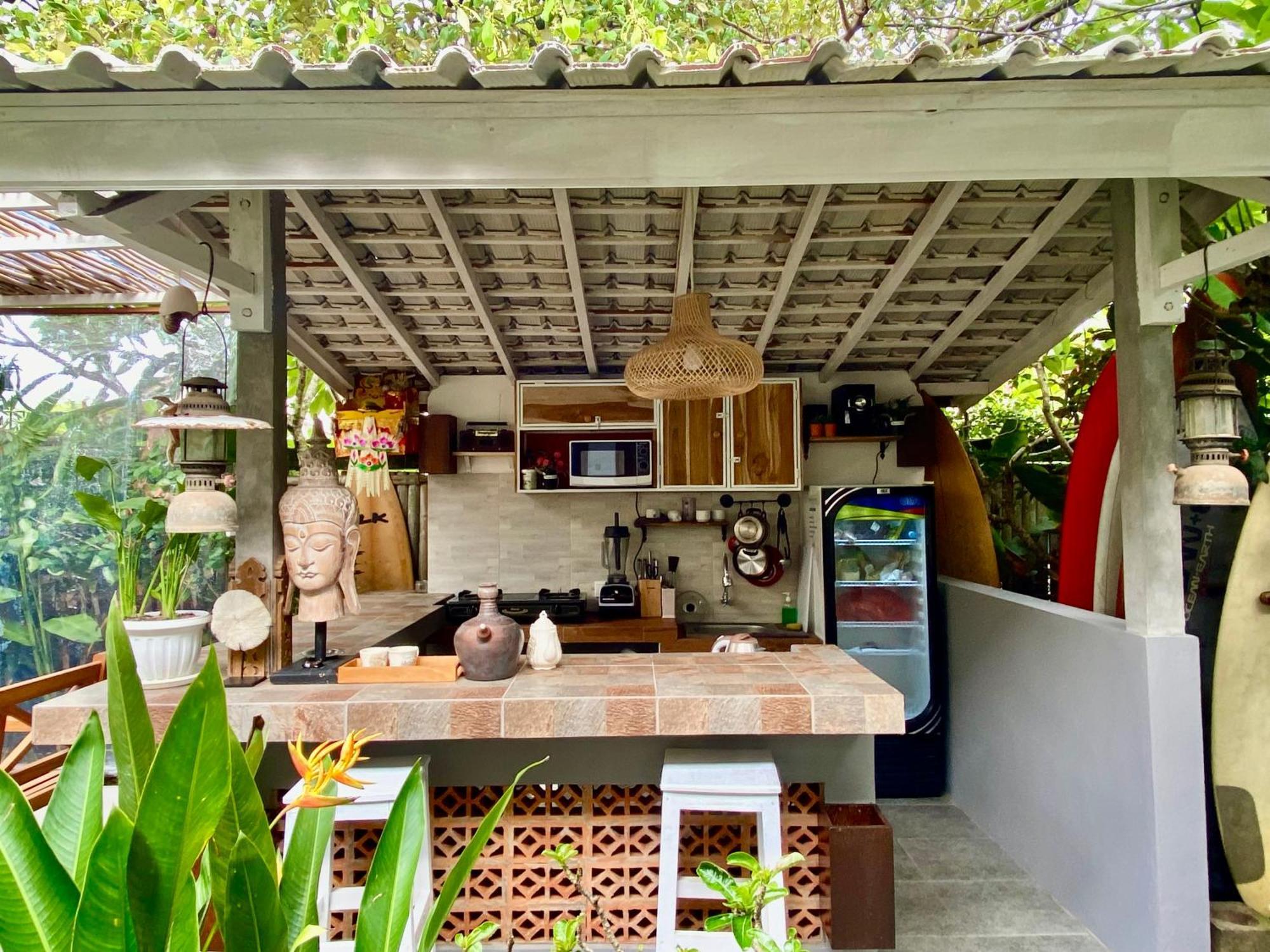 Blue Waves Balangan Homestay Uluwatu Εξωτερικό φωτογραφία
